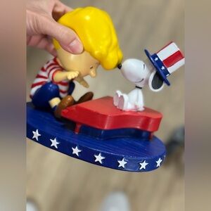 Peanuts Patriotic Snoopy & Schroeder Figurine - Red, Blue, White, Yellow, Brown